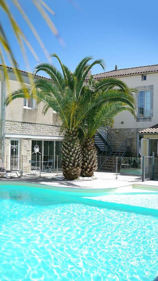 Hotel Le Square Saint-Pierre-d'Oleron Zewnętrze zdjęcie