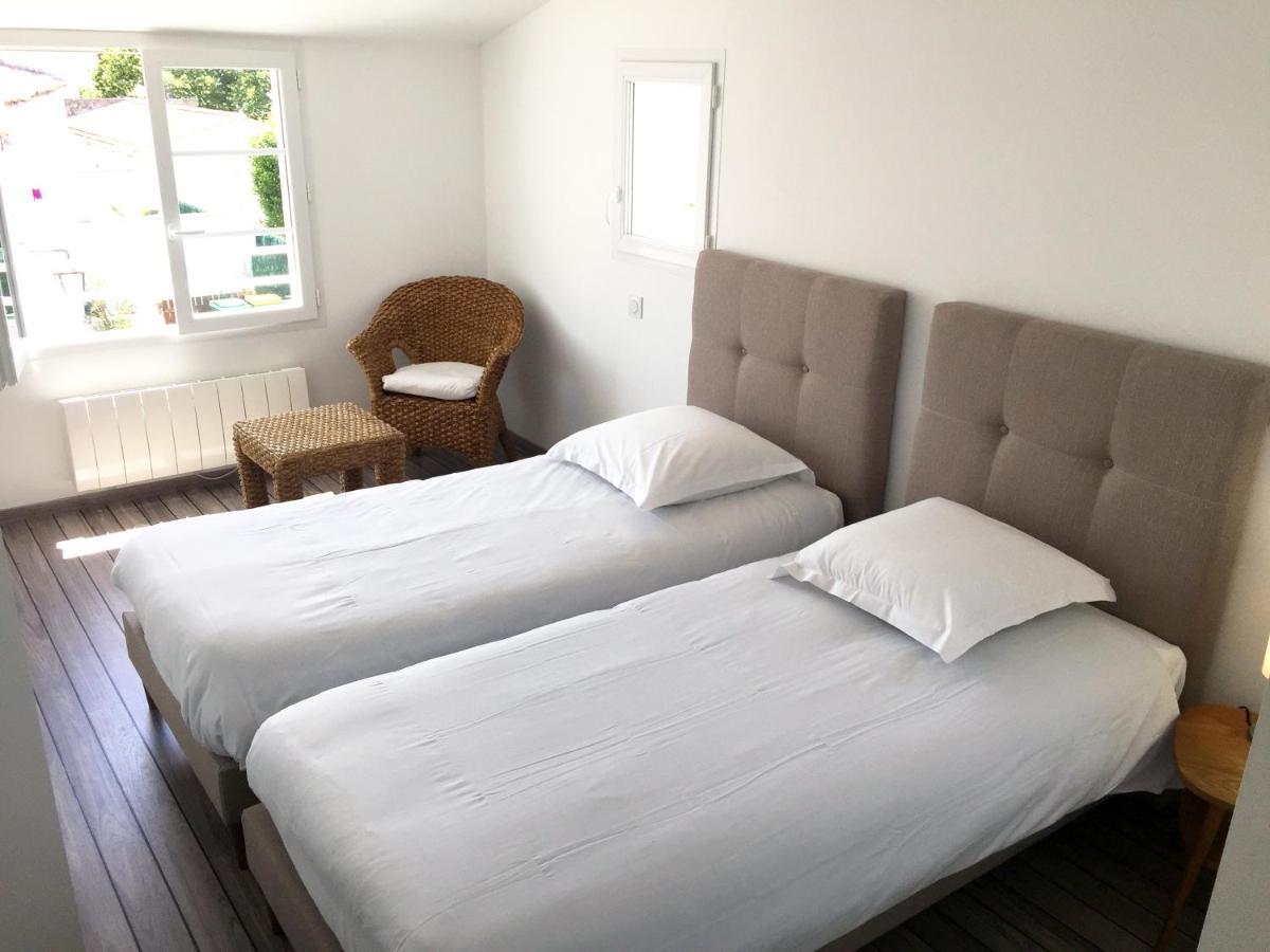 Hotel Le Square Saint-Pierre-d'Oleron Zewnętrze zdjęcie