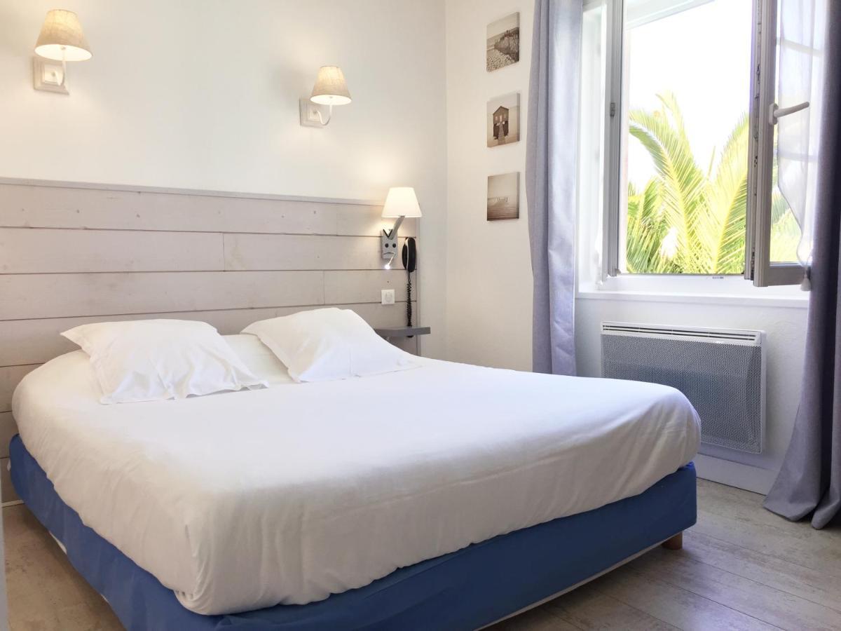 Hotel Le Square Saint-Pierre-d'Oleron Zewnętrze zdjęcie