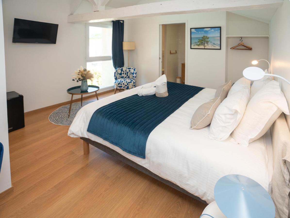 Hotel Le Square Saint-Pierre-d'Oleron Zewnętrze zdjęcie
