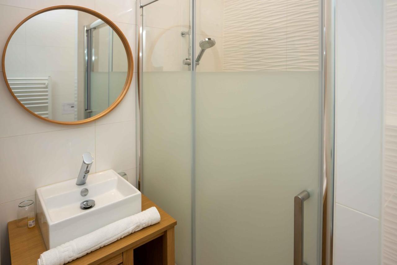 Hotel Le Square Saint-Pierre-d'Oleron Zewnętrze zdjęcie