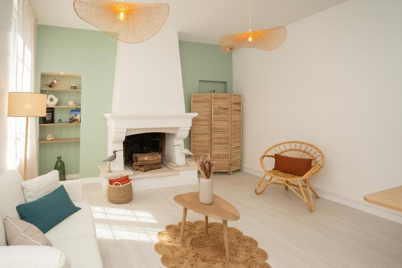 Hotel Le Square Saint-Pierre-d'Oleron Zewnętrze zdjęcie